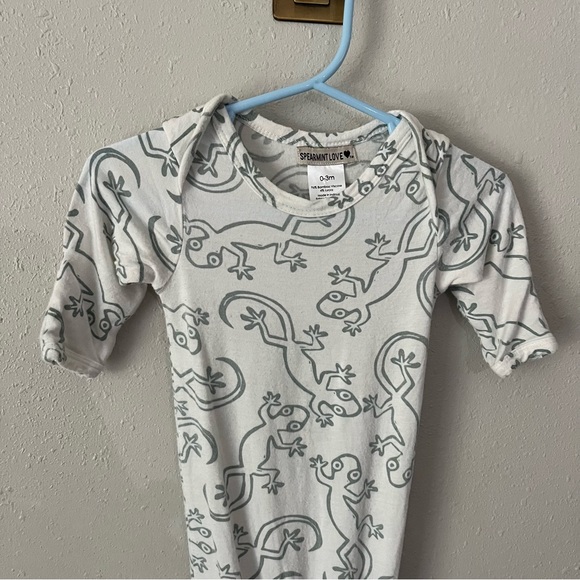 Spearmint Love Lizard Cloud White Tie Gown Size 0-3 Months - Picture 7 of 8